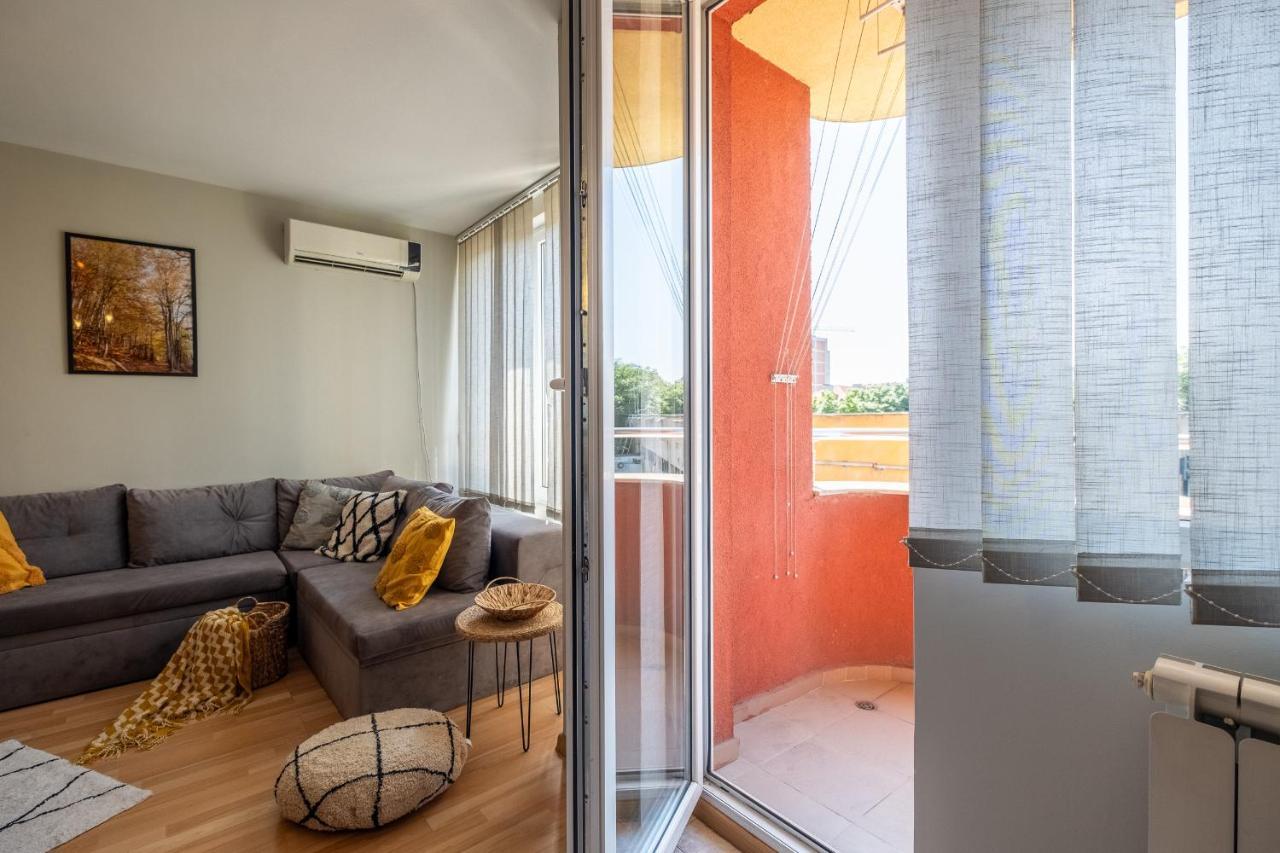 Deja Vu, Cozy & Quiet 1 Bdr Apt Fast Wi-Fi Sofia Bagian luar foto