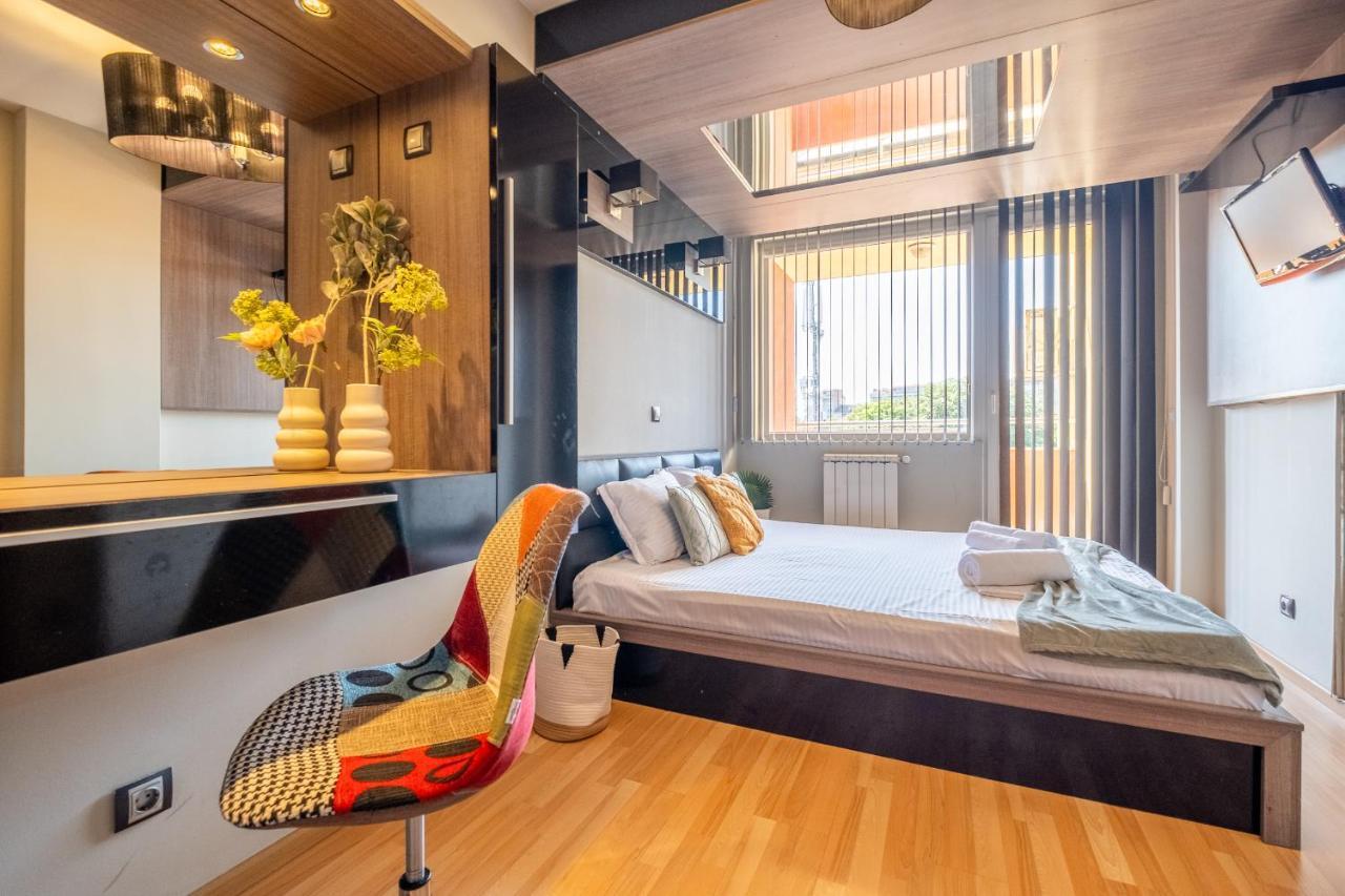 Deja Vu, Cozy & Quiet 1 Bdr Apt Fast Wi-Fi Sofia Bagian luar foto