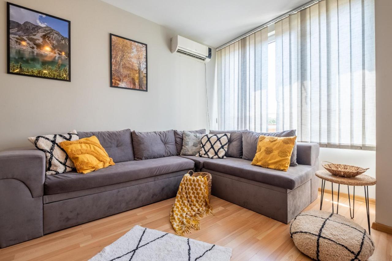 Deja Vu, Cozy & Quiet 1 Bdr Apt Fast Wi-Fi Sofia Bagian luar foto