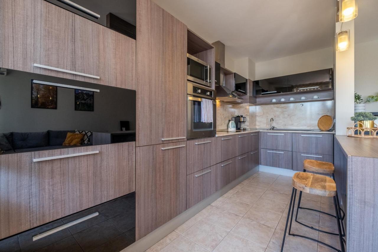 Deja Vu, Cozy & Quiet 1 Bdr Apt Fast Wi-Fi Sofia Bagian luar foto